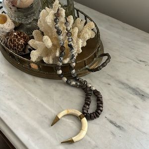 Grace Girl Beads Horn Necklace